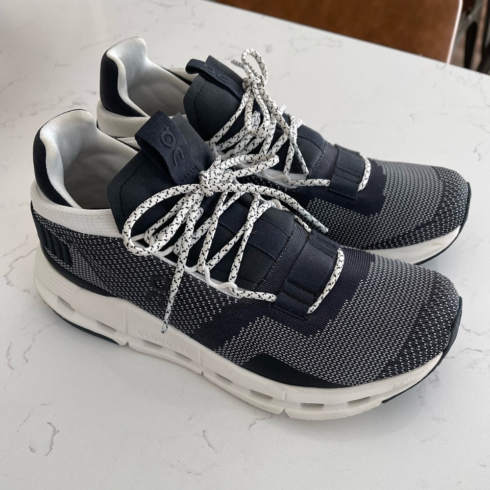 OnCloud Nova Running Shoes